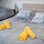 Penthouse Tiger Deluxe Apartment Prag